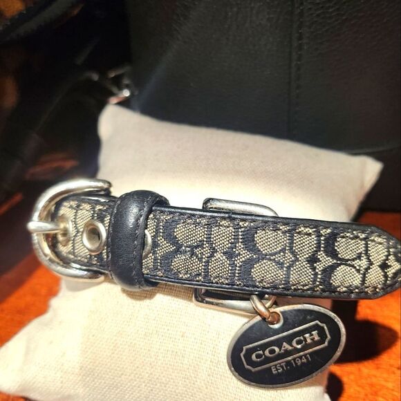 Coach Small Pet Collar with Engraveable Tag - Picture 7 of 11